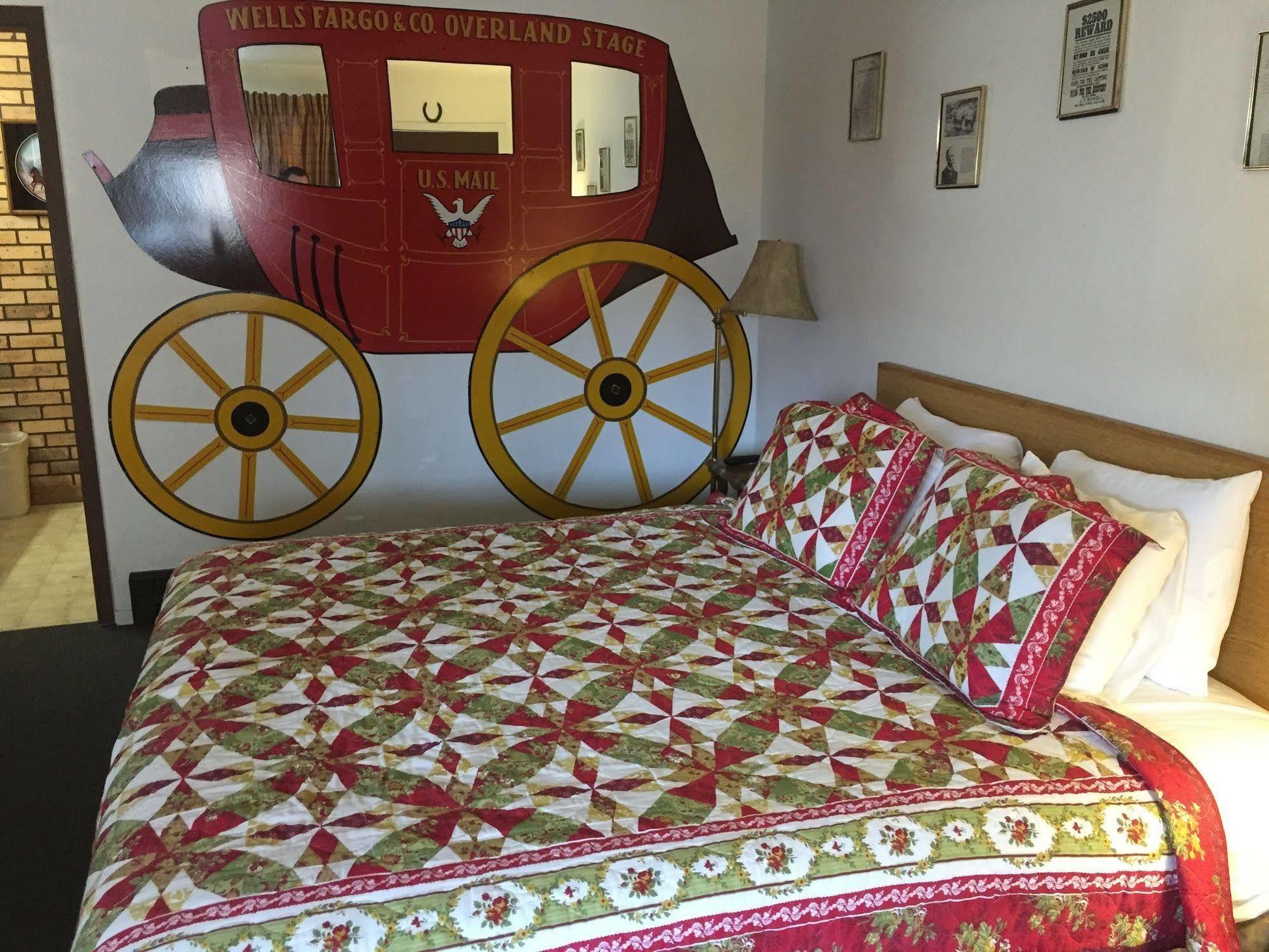 Holiday Lodge Grass Valley Ngoại thất bức ảnh